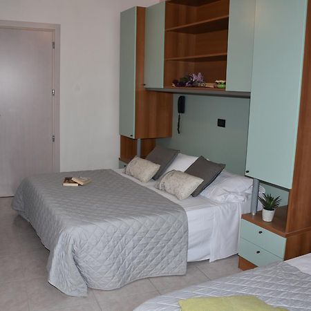 Hotel Gambrinus 리미니 외부 사진